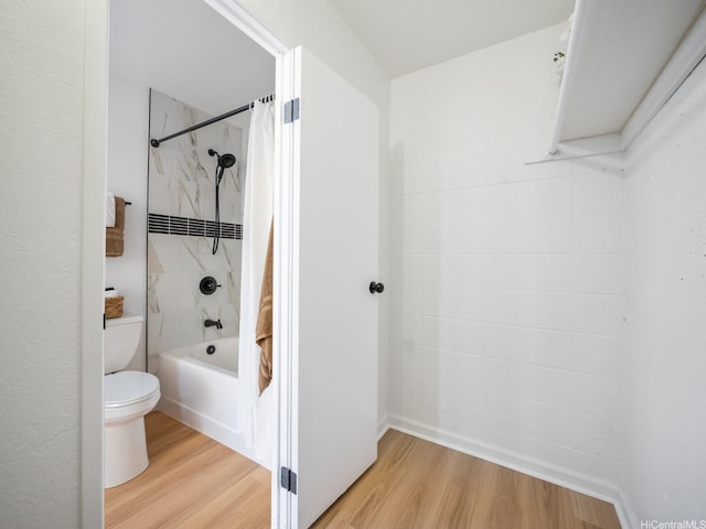 95-65 Waikalani Dr Unit F302, Mililani, HI 96789 - full bath with wood finished floors, toilet, and shower / bath combo with shower curtain