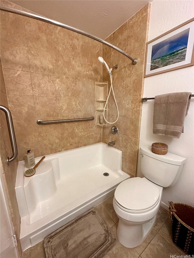92-993 Makakilo Dr Unit 45, Kapolei, HI 96707 - bathroom featuring a shower, tile patterned flooring, and toilet