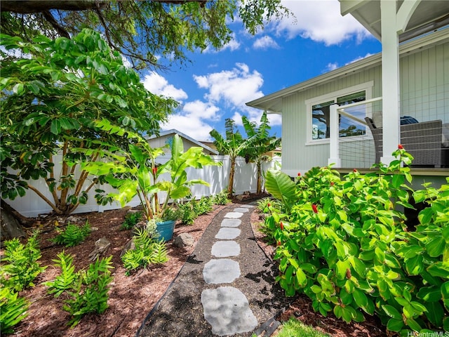 6173 Summer St, Honolulu, HI 96821 - view of yard