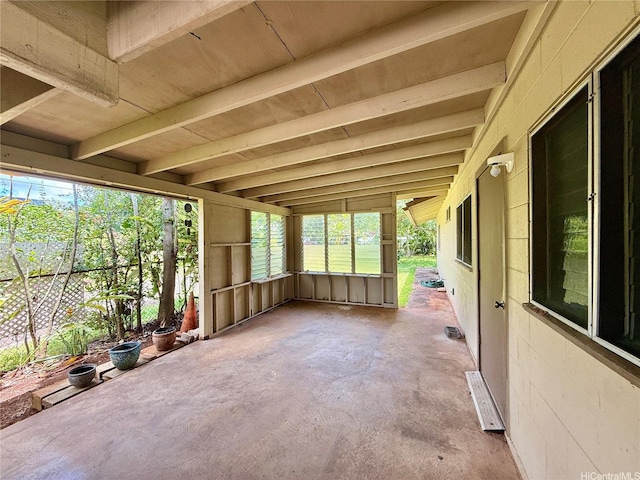 61-286 Kamehameha Hwy, Haleiwa, HI 96712 - unfurnished sunroom featuring beamed ceiling and plenty of natural light
