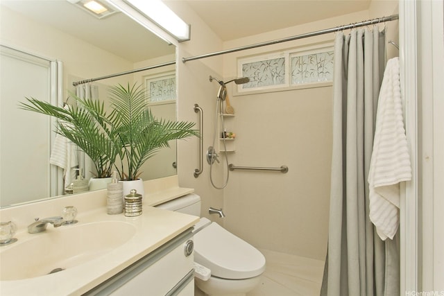 98-1970-A Kaahumanu St Unit 128, Pearl City, HI 96782 - bathroom featuring a shower with curtain, toilet, and vanity