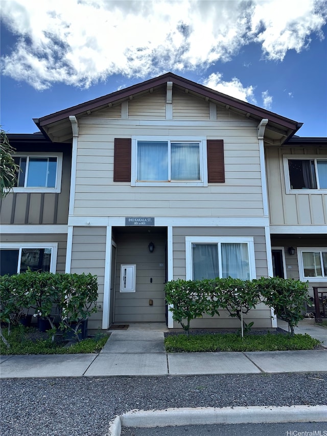 840 Kakala St Unit 804, Kapolei, HI 96707 - multi unit property with board and batten siding