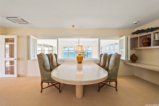 572C N Kalaheo Ave, Kailua, HI 96734 - carpeted dining space featuring baseboards
