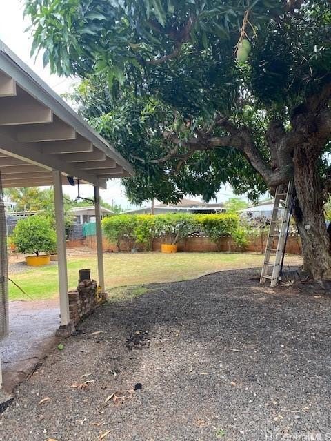 94-549 Pilimai St, Waipahu, HI 96797 - view of yard