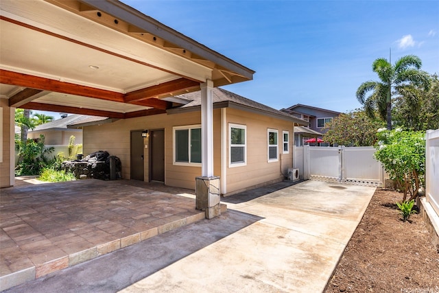91-1023 Kaikoele St, Ewa Beach, HI 96706 - view of patio featuring a gate and fence