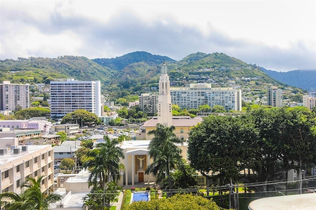 1314 Kalakaua Ave Unit 903, Honolulu, HI 96826 - view of city with a mountain backdrop