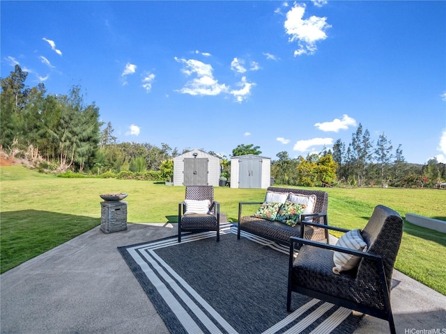 95-1073 Loea St, Honolulu, HI 96789 - view of patio with outdoor lounge area