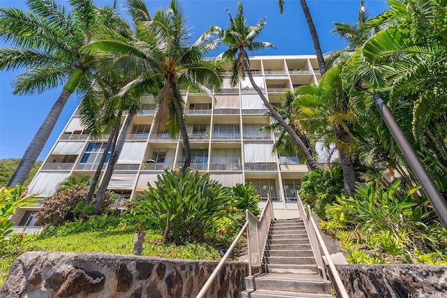 666 Prospect St Unit I506, Honolulu, HI 96813 - view of building exterior featuring stairway