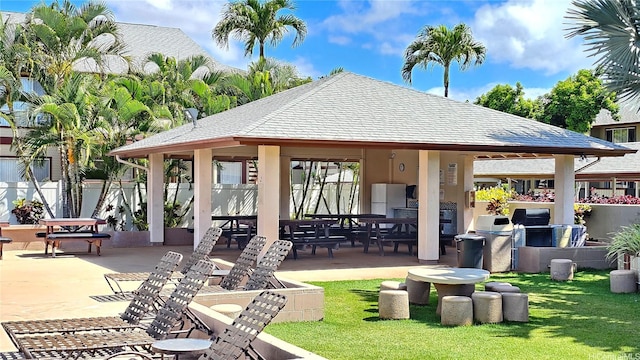 91-540 Puamaeole St Unit 49D, Ewa Beach, HI 96706 - surrounding community featuring a gazebo and a patio area