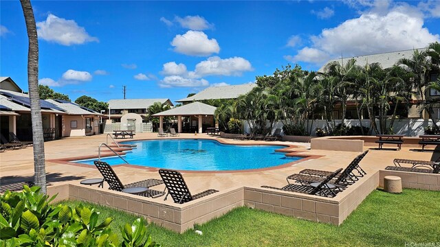91-540 Puamaeole St Unit 49D, Ewa Beach, HI 96706 - community pool with a gazebo and a patio area