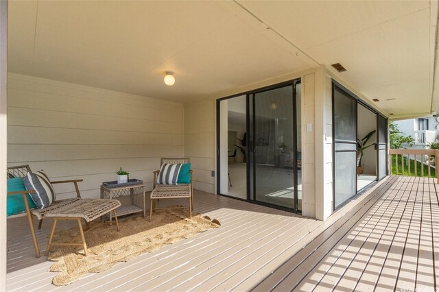 1630 Kalaniiki St Unit 31, Honolulu, HI 96821 - view of deck