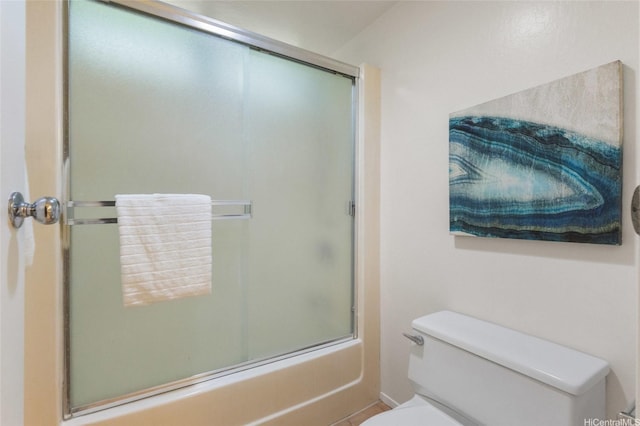 1630 Kalaniiki St Unit 31, Honolulu, HI 96821 - full bathroom with toilet and bath / shower combo with glass door