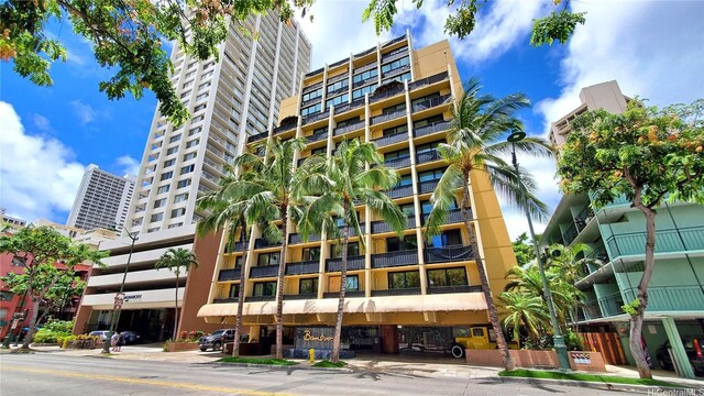 2425 Kuhio Ave Unit 603, Honolulu, HI 96815 - view of apartment building / complex