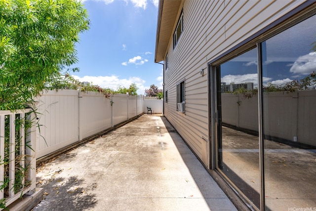 98-1225 Ulune St, Aiea, HI 96701 - fenced backyard with a patio area