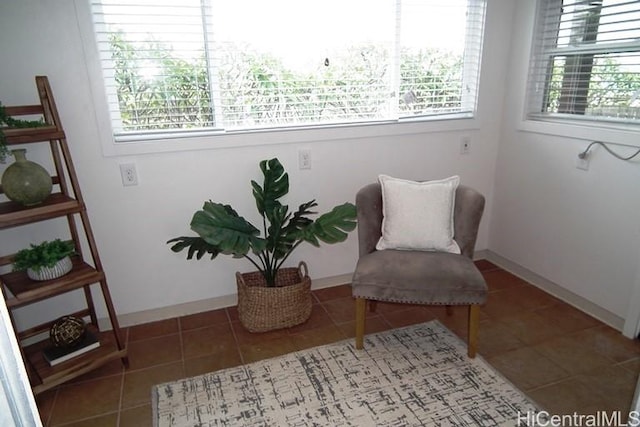 98-487 Kipaepae St Unit 116, Aiea, HI 96701 - sitting room with tile patterned flooring and baseboards