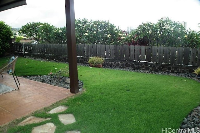 98-487 Kipaepae St Unit 116, Aiea, HI 96701 - view of yard featuring a patio area