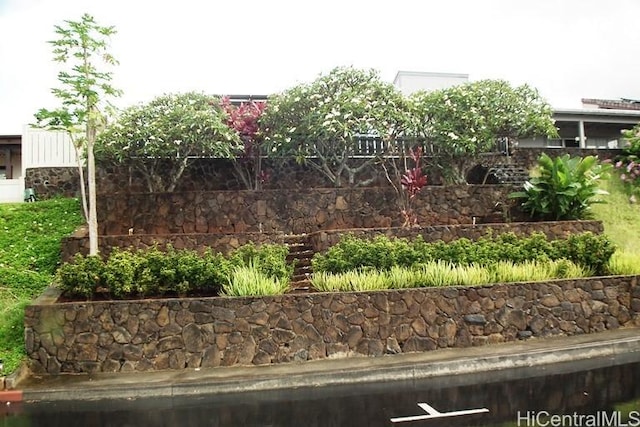 98-487 Kipaepae St Unit 116, Aiea, HI 96701 - view of yard