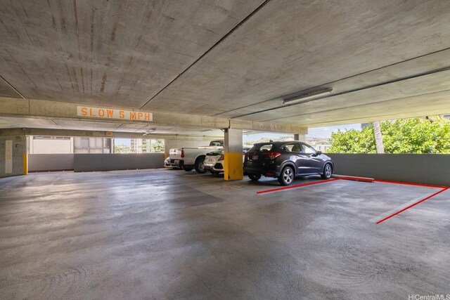 5070 Likini St Unit 1409, Honolulu, HI 96818 - view of parking deck