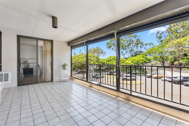 3138 Waialae Ave Unit 521, Honolulu, HI 96816 - view of unfurnished sunroom