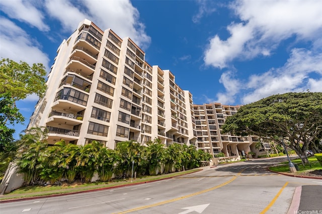 3138 Waialae Ave Unit 521, Honolulu, HI 96816 - view of apartment building / complex