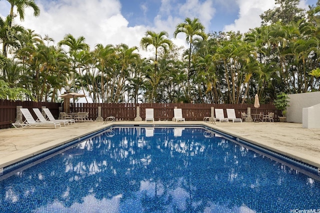 51-636 Kamehameha Hwy Unit 215, Kaaawa, HI 96730 - community pool featuring a patio area