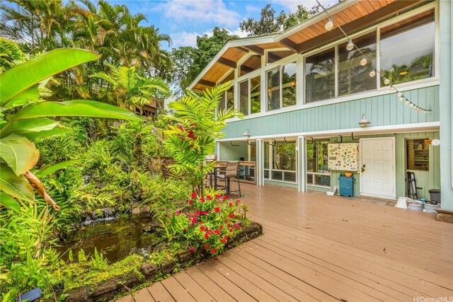 1149 Maunawili Rd, Kailua, HI 96734 - view of wooden deck