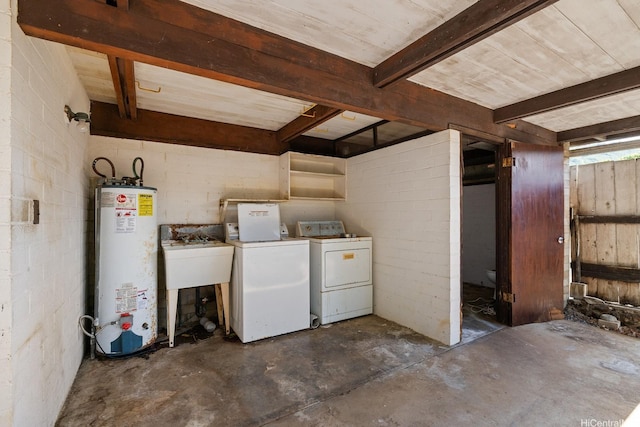 2137 Oahu Ave, Honolulu, HI 96822 - laundry room featuring washing machine and clothes dryer, gas water heater, and concrete block wall