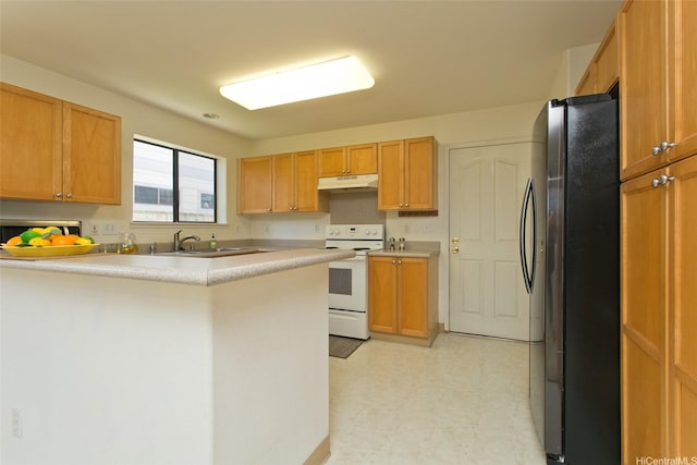 94-1014 Makakoa Loop, Waipahu, HI 96797 - kitchen featuring white range with electric cooktop, freestanding refrigerator, a sink, light flooring, and under cabinet range hood
