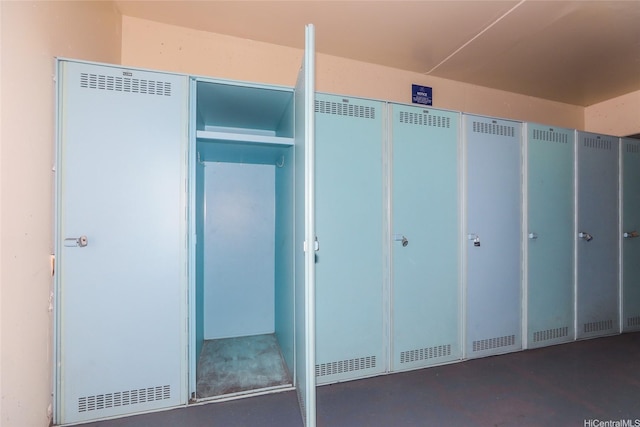 400 Hobron Ln Unit 1109, Honolulu, HI 96815 - view of closet