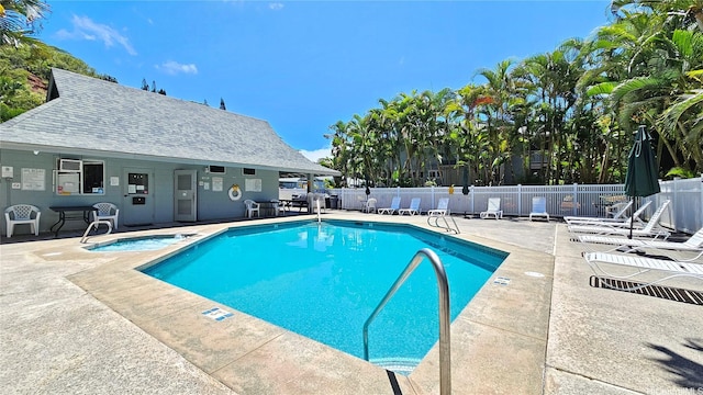 95-786 Wikao St Unit M103, Mililani, HI 96789 - community pool featuring a patio and a hot tub