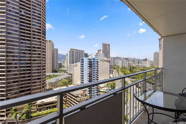 1777 Ala Moana Blvd Unit 1517, Honolulu, HI 96815 - balcony with a city view