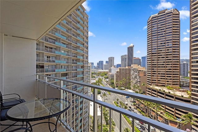 1777 Ala Moana Blvd Unit 1517, Honolulu, HI 96815 - balcony with a city view