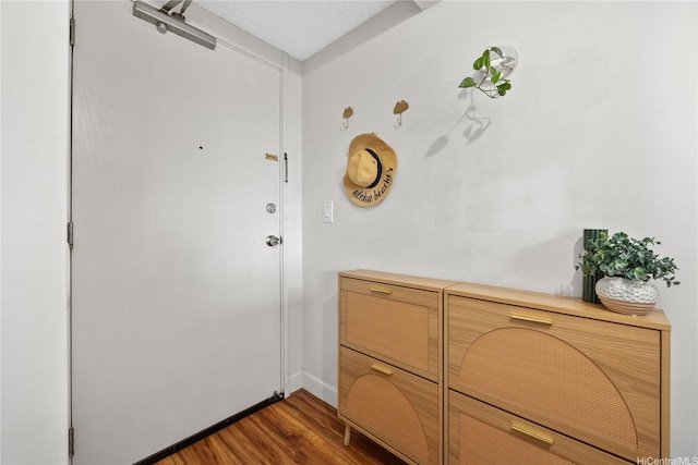 1060 Kamehameha Hwy Unit 2901A, Pearl City, HI 96782 - foyer with dark wood-style floors and baseboards