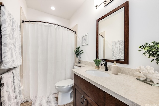 84-814 Maiola St Unit 39, Waianae, HI 96792 - bathroom featuring vanity, toilet, and a shower with curtain