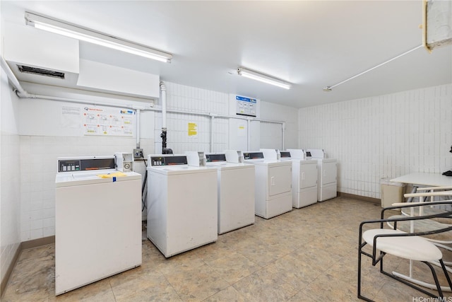 98-288 Kaonohi St Unit 1107, Aiea, HI 96701 - communal laundry room with independent washer and dryer