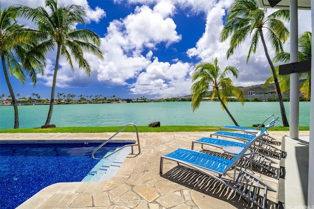 609 Koko Isle Cir Unit 1205, Honolulu, HI 96825 - swimming pool featuring a patio area and a water view