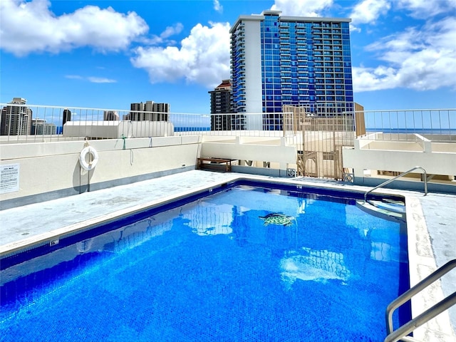 1655 Makaloa St Unit 705, Honolulu, HI 96814 - view of community pool
