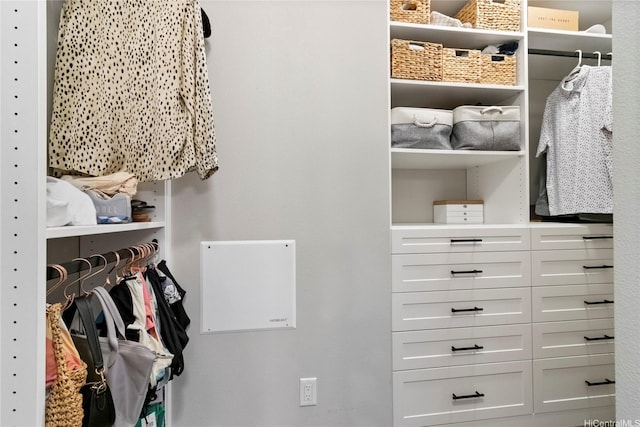 91-1123 Hokua St, Ewa Beach, HI 96706 - view of spacious closet