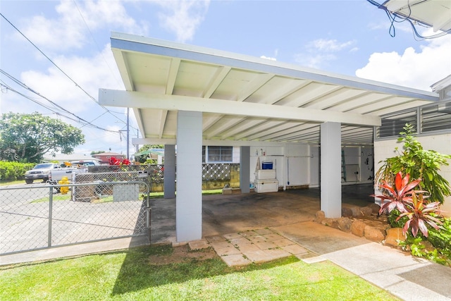 725 Kalolina Pl, Kailua, HI 96734 - view of patio with a carport