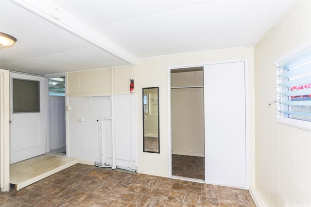 725 Kalolina Pl, Kailua, HI 96734 - unfurnished bedroom featuring a closet