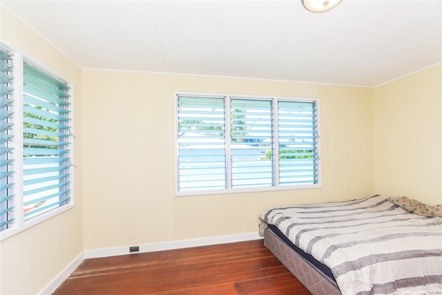 725 Kalolina Pl, Kailua, HI 96734 - bedroom featuring wood-type flooring and baseboards