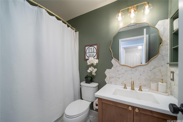 91-1124 Kai Oio St, Ewa Beach, HI 96706 - full bath featuring backsplash, toilet, vanity, and curtained shower
