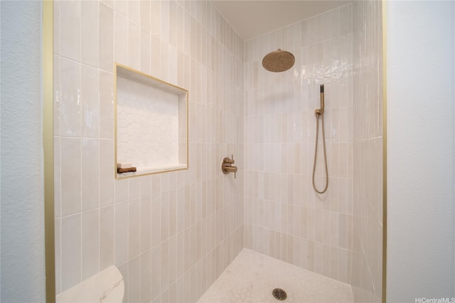 91-1124 Kai Oio St, Ewa Beach, HI 96706 - full bath with tiled shower