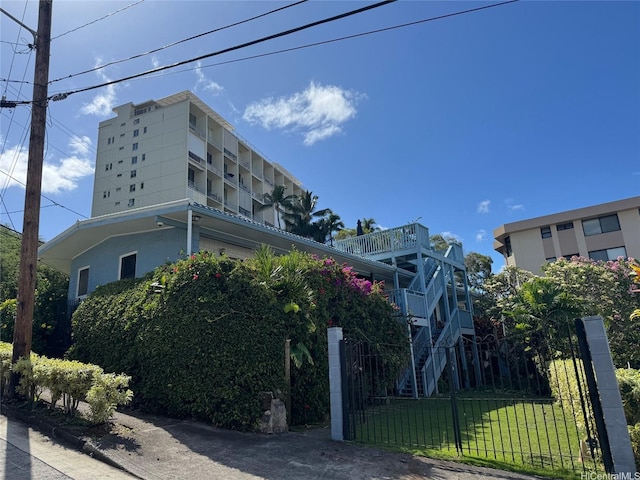 1617 Miller St Unit 3, Honolulu, HI 96813 - view of property featuring stairs