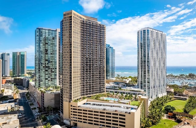 987 Queen St Unit 814, Honolulu, HI 96814 - city view featuring a large body of water