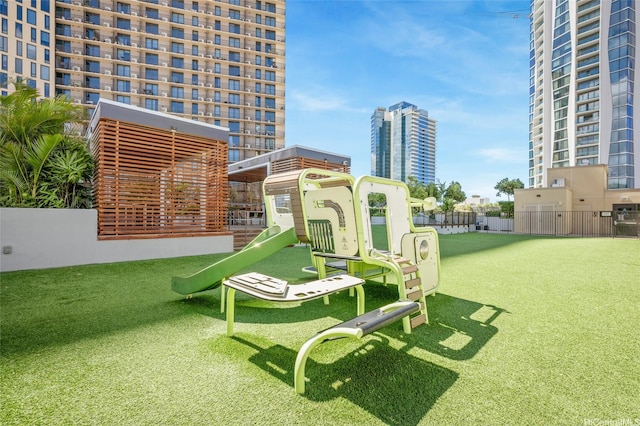 987 Queen St Unit 814, Honolulu, HI 96814 - view of surrounding community