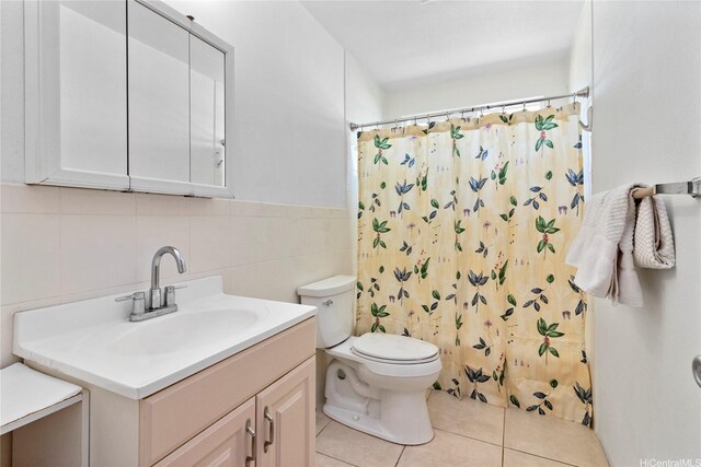 99-060 Nalopaka Pl, Aiea, HI 96701 - full bathroom featuring vanity, tile walls, tile patterned flooring, and a shower with curtain