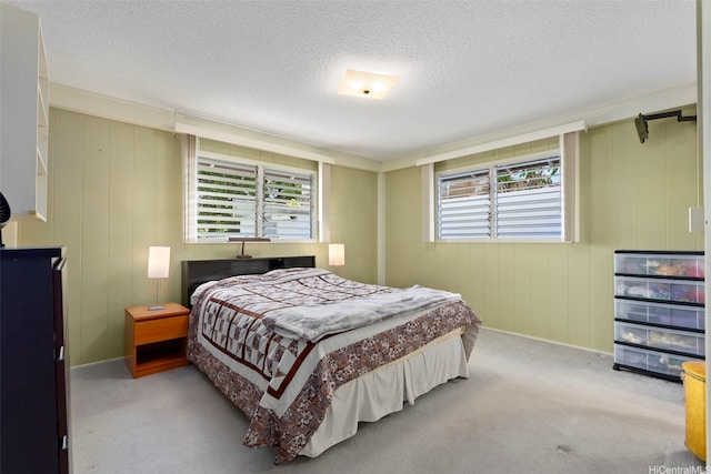 98-042 Puaalii Way, Aiea, HI 96701 - bedroom with carpet, a textured ceiling, and baseboards