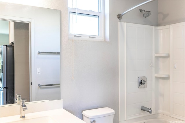 91-3617 Kamolehonua St Unit 613, Ewa Beach, HI 96706 - full bath with toilet, bathtub / shower combination, and vanity
