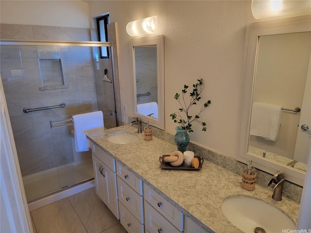 91-1565 Wahane St, Kapolei, HI 96707 - full bath featuring double vanity and a shower stall